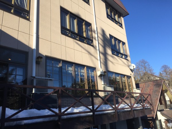 日本长野白马八方尾根缆车边的好酒店!