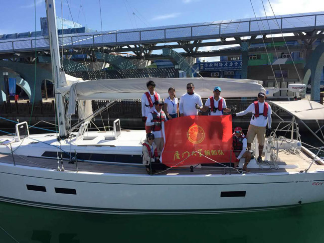 业余帆船爱者陈金曙参加过多届帆船赛