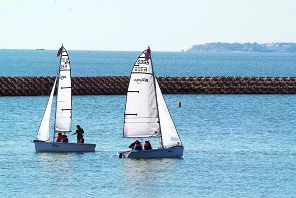 普通人如何起步学习帆船？
