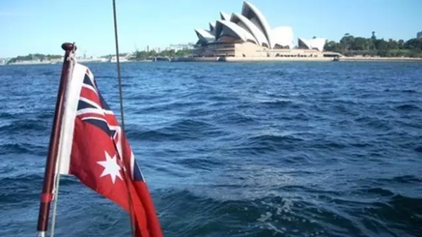 帆船上的旗礼节