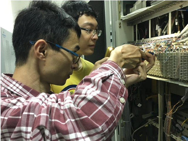 中南空管局技保中心完成西岭雷达站甚高频割接工程