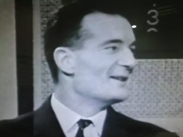 传奇一生的法国退役海军军官被誉为法国帆船之父