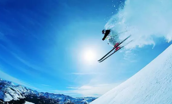 【滑雪双板】小白到大拿的4个阶段，你属于哪个等级？