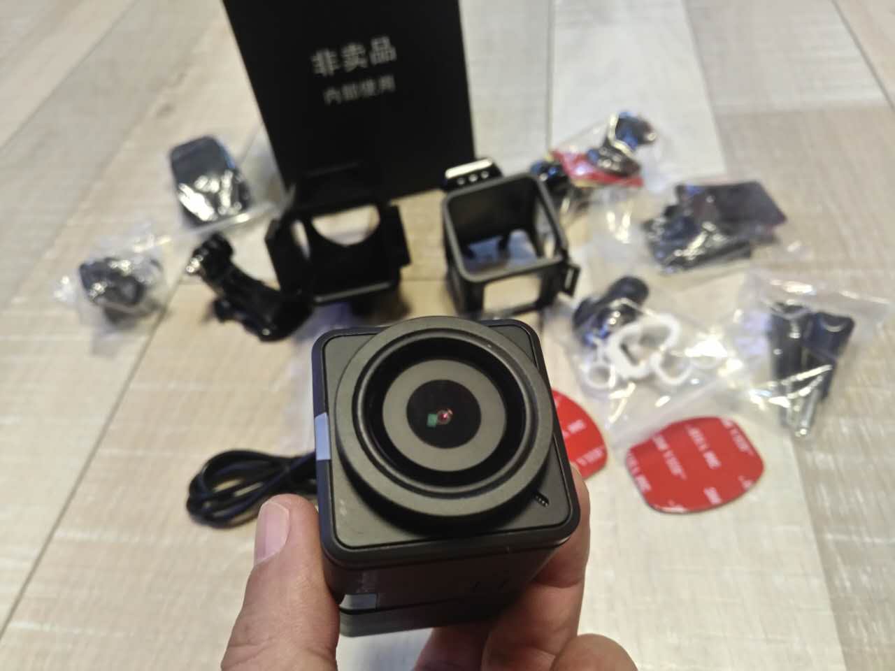 汗滴带"疯狂熊猫"去美国阿斯本滑雪体验