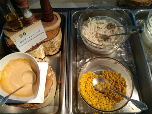 汗滴伞下土安比高原和下仓的滑雪体验D2