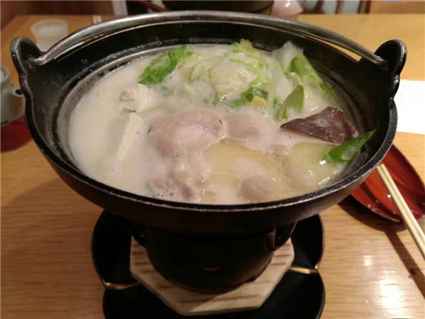 汗滴伞下土安比高原和下仓的滑雪体验D3