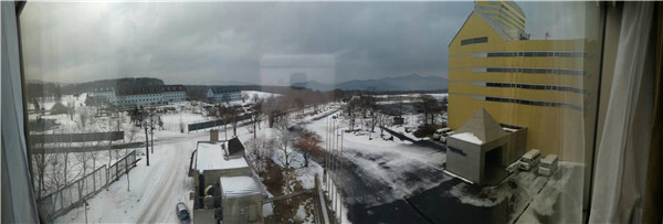 汗滴伞下土安比高原和下仓的滑雪体验D2