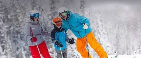 出游不知该如何安顿熊孩子?别着急~阿斯本滑雪村有妙招!