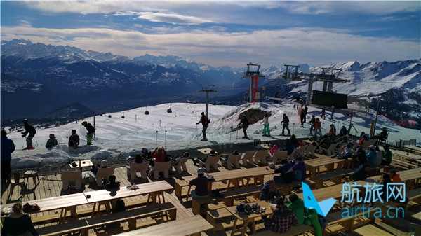 Crans Montana雪场餐厅午餐