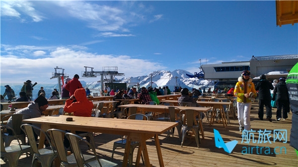 Crans Montana雪场餐厅午餐