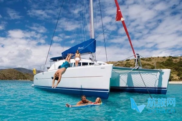 海神君教您认识双体和单体帆船