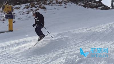 王晓飞滑雪教学——EASY SKI(13)豚跳