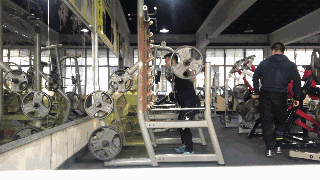 王晓飞滑雪教学——EASY SKI（15）直跳（straight air）