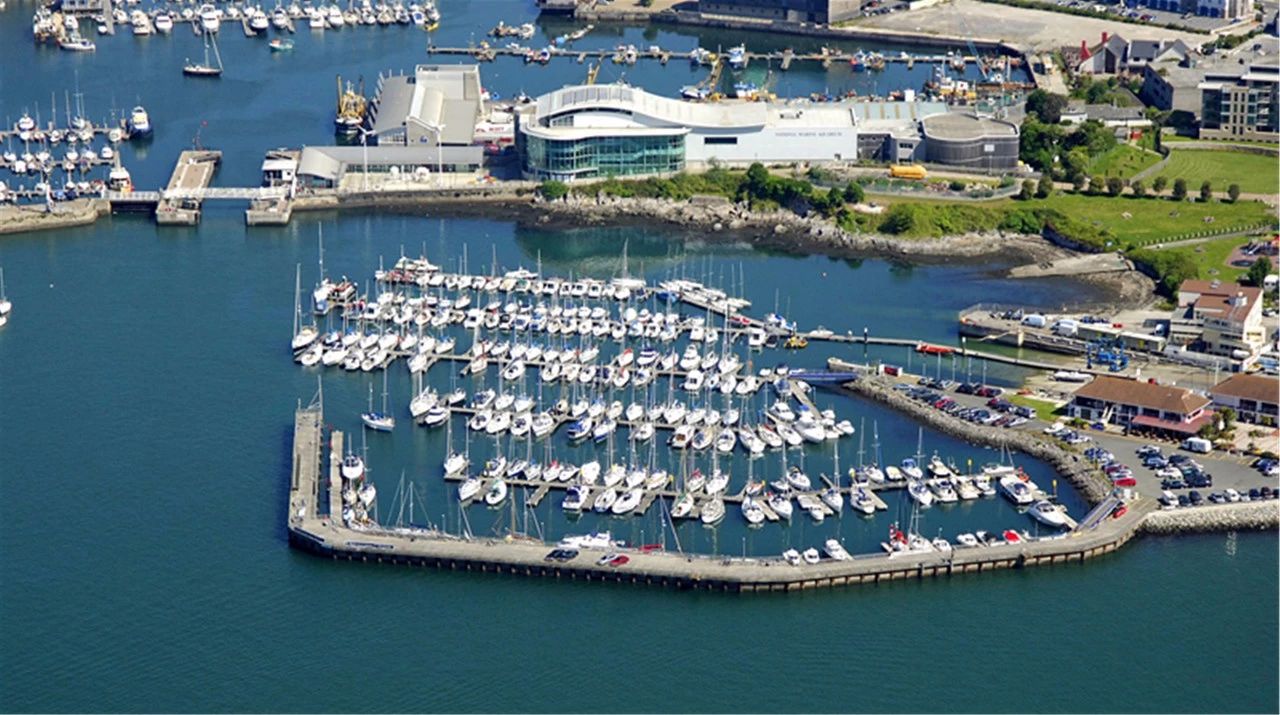 marina普利茅斯地图,数字代表游艇会英国地图,plymouth(普利茅斯)位置