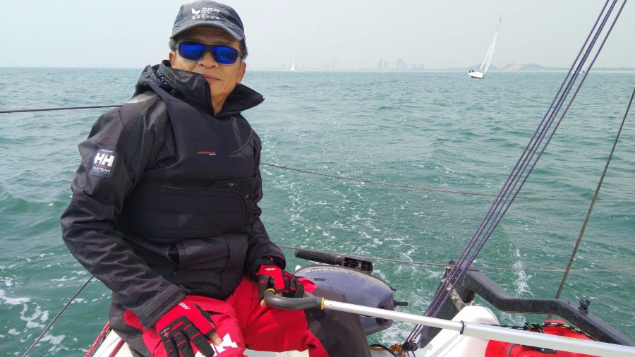 航旅网队参加秦皇岛帆船赛