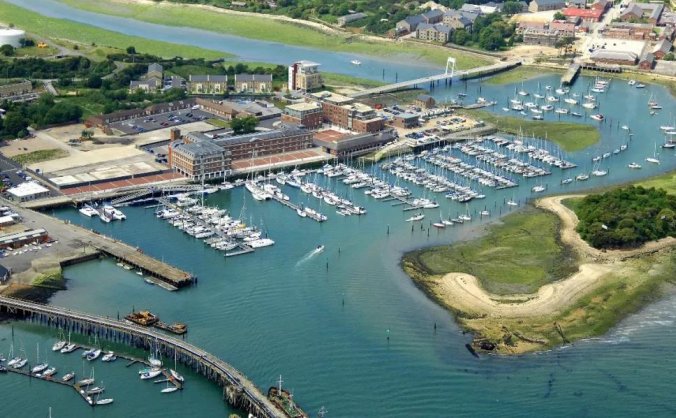 英国游艇码头分布第五篇:朴茨茅次